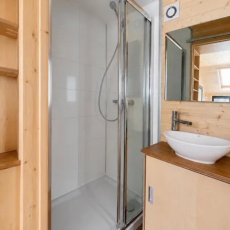 Tinyhouse 营地